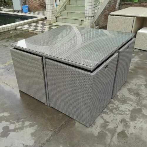 glass top outdoor dining table
