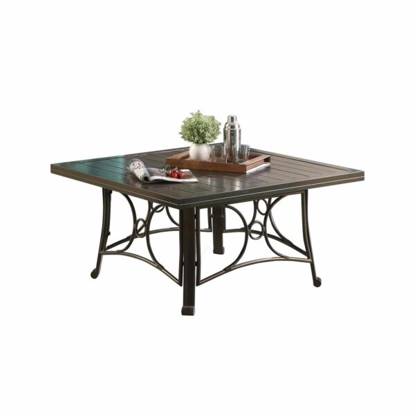 rustic outdoor dining table