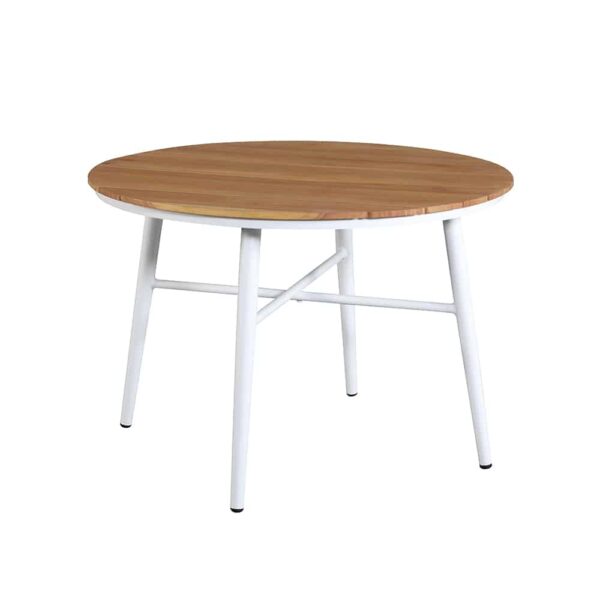 round dining table outdoor