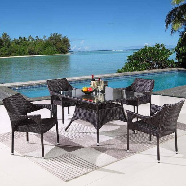 outdoor square dining table