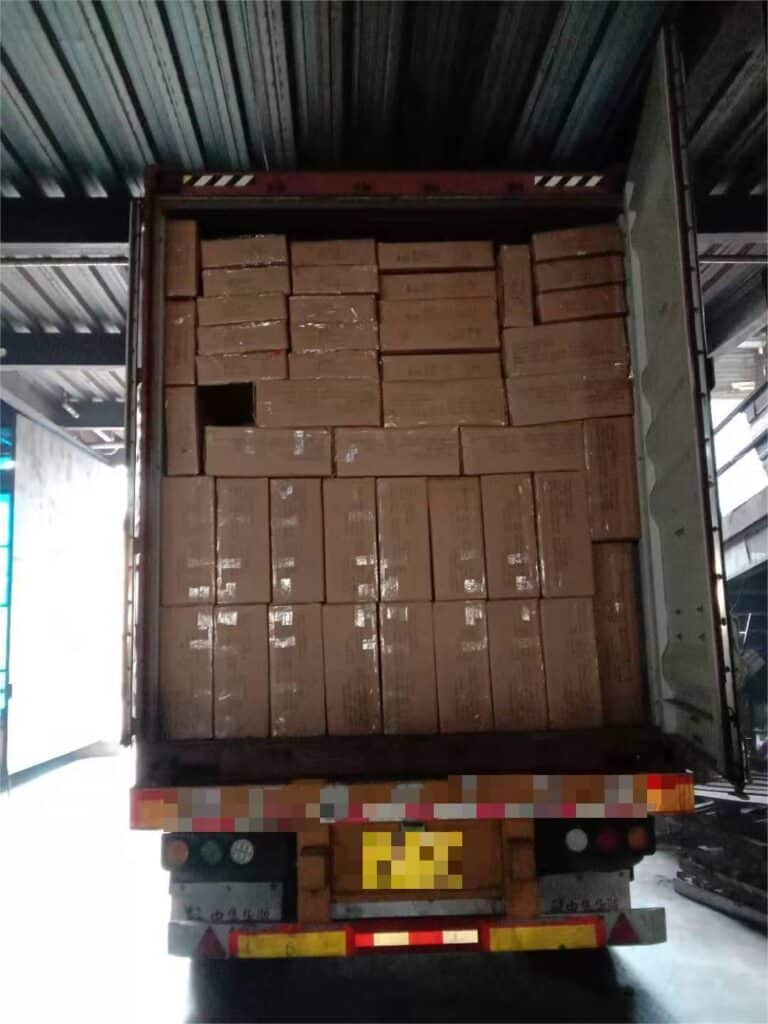 container loading5 Outdoor Furniture Supplier